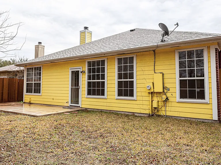 1235 Blackthorn Dr — Photo 27