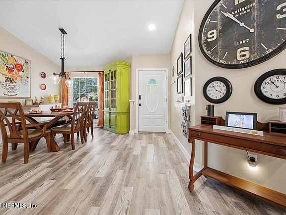 4th image of 494 BAYBROOK Drive