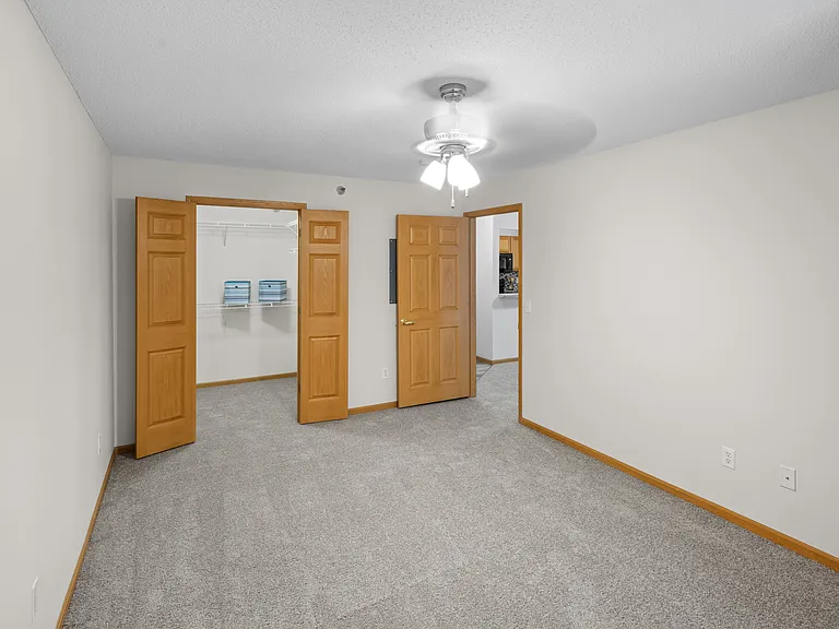 Walnut Floorplan Bedroom