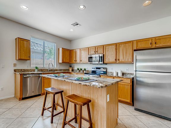 5th image of 9334 W Albert Ln