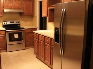 24 Woodhill Rd, Burlington, MA 01803