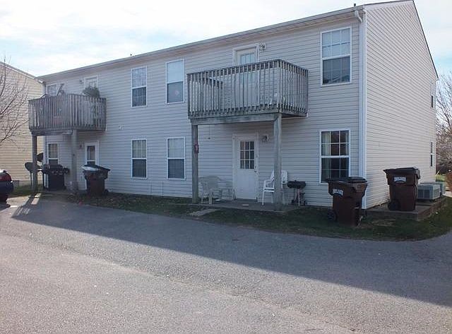 2nd image of 222-228 Grinder Ct