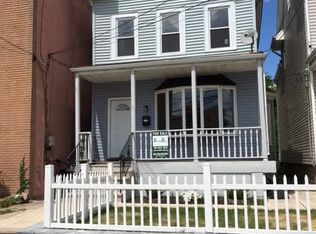 21 E 48th St, Bayonne, NJ 07002