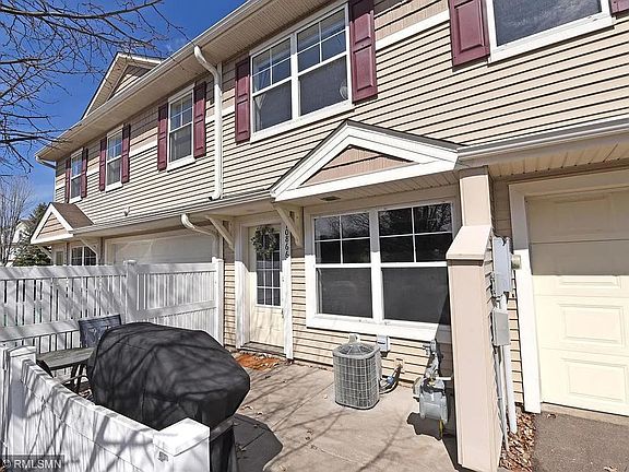 2nd image of 10866 Kingsfield Ln