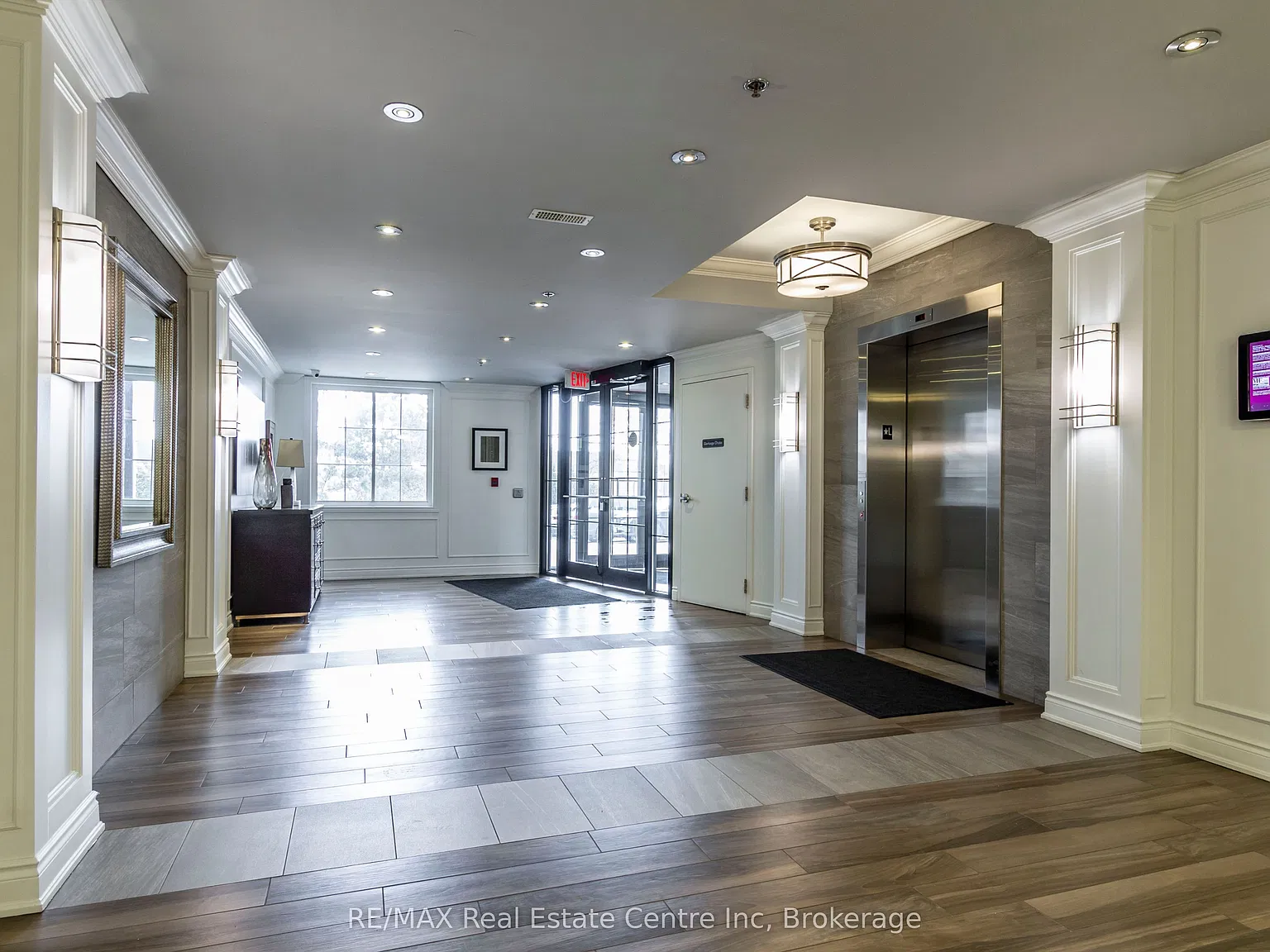 2 bed, $2,500 — Photo 3
