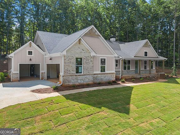 5th image of 708 Plum Ln