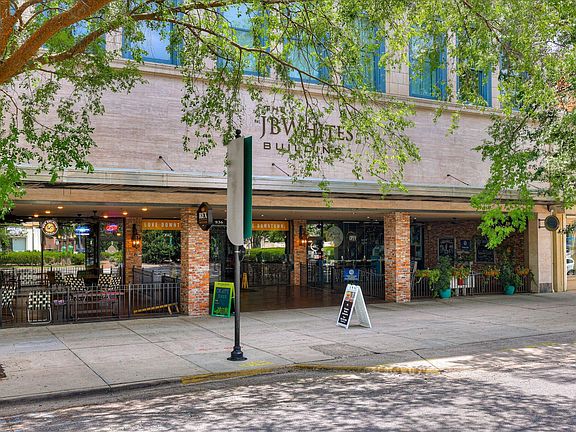 2nd image of 936 Broad Street #404