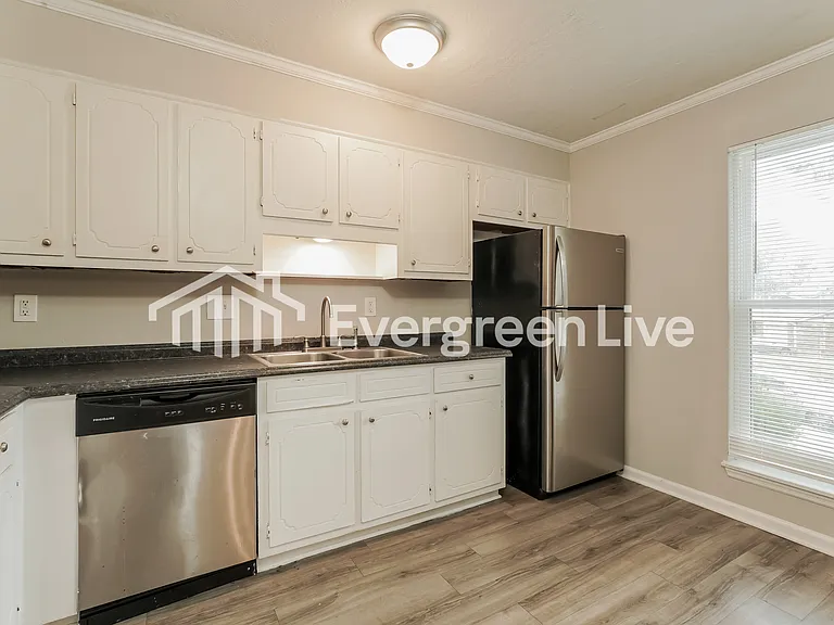 3507 Edmonton St — Photo 6