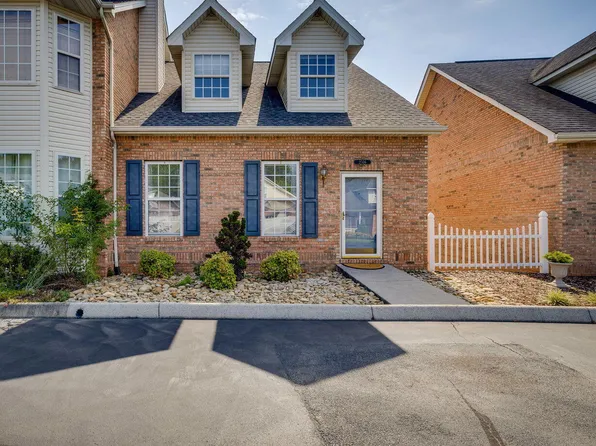 2506 Cloister Ln, Kingsport, TN 37660