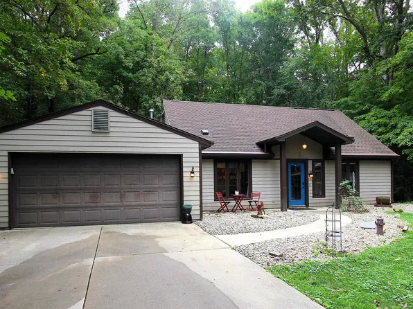 10617 Wheelock Rd, Fort Wayne, IN 46835