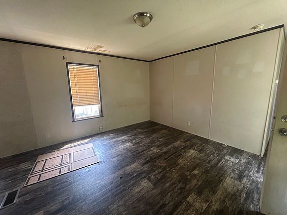 5th image of 7519 Dorr Street Toledo #191