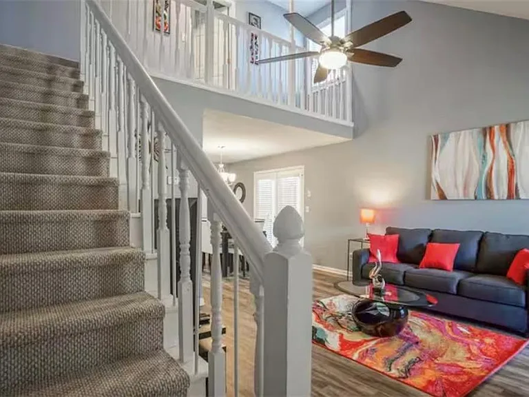 846 Park Pl NE — Photo 11