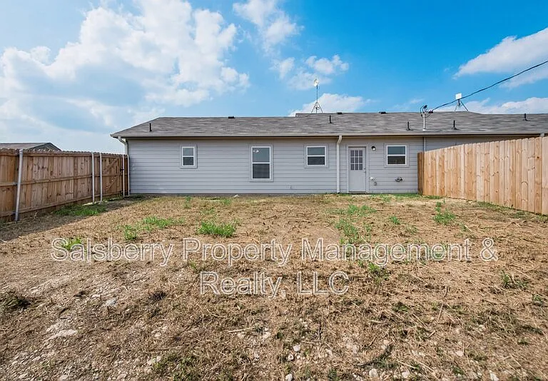 169 Private Road 4211 Ct #200 — Photo 22