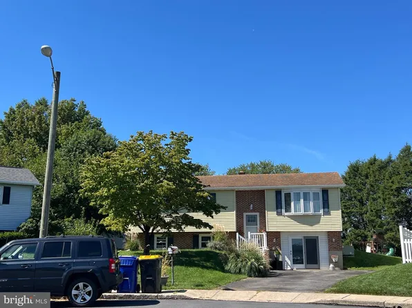 418 Good Ave, Womelsdorf, PA 19567