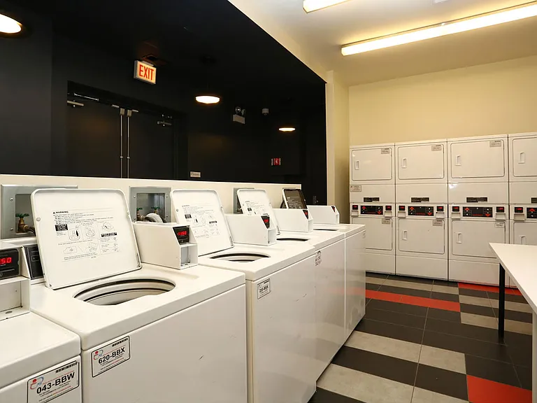 Laundry Center