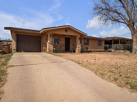 3rd image of 2401 Morrison Dr