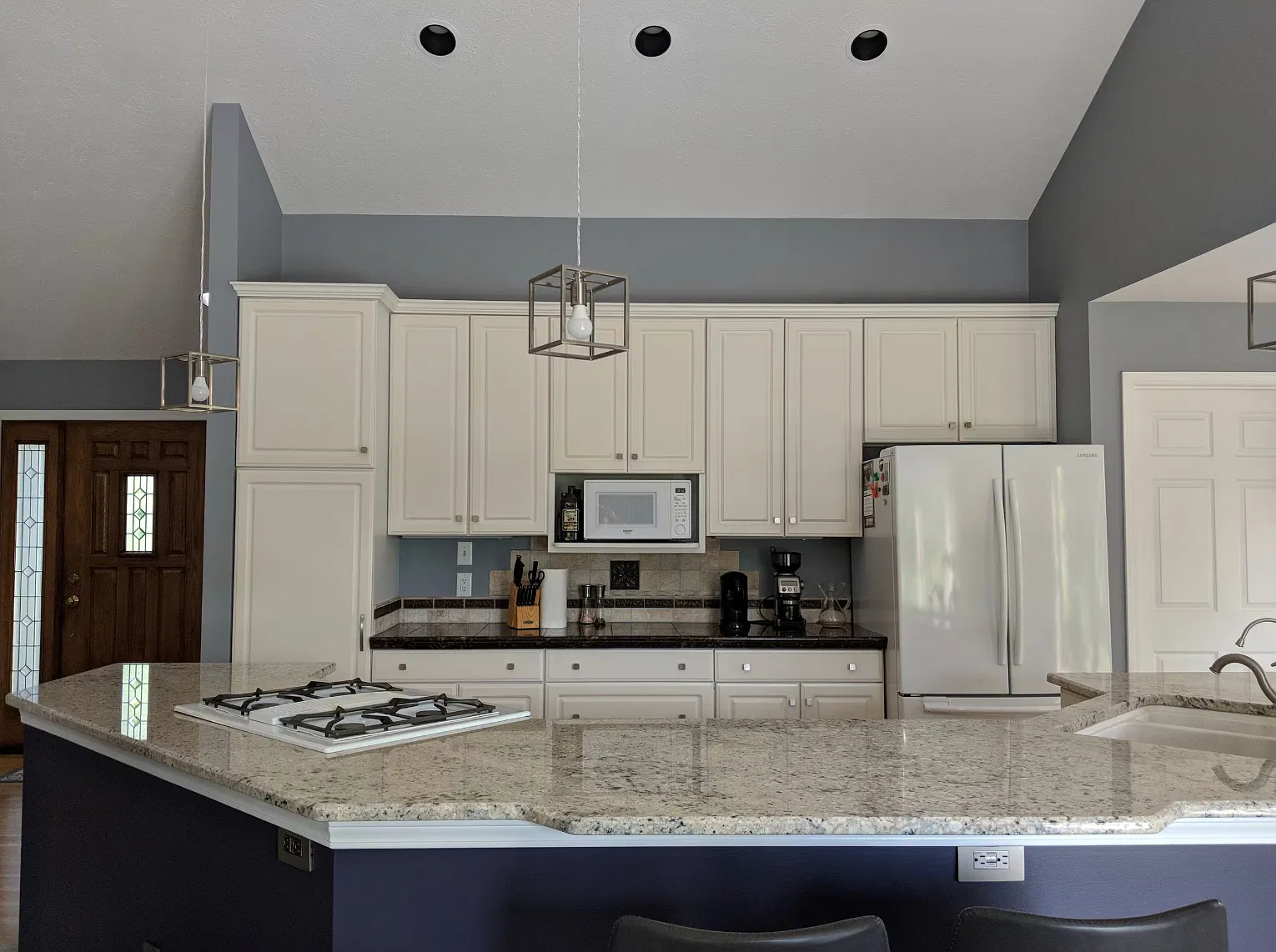 3 bed, 1850 sqft, $4,000 — Photo 4
