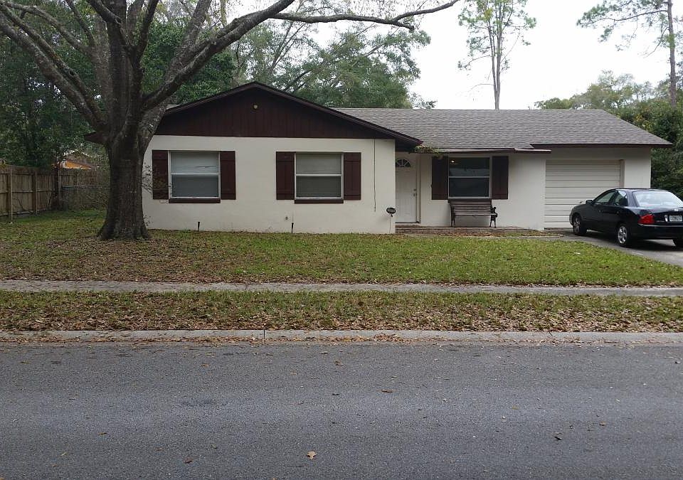 1st image of 909 Wrenwood Ln