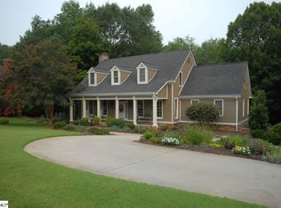 1406 Cross Creek Dr, Seneca, SC 29678