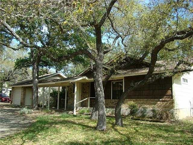 1st image of 25 Woodcreek Dr