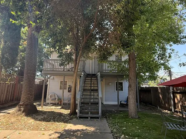 2714 Q St #2, Sacramento, CA 95816
