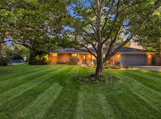4210 White Oak Dr, Dayton, OH 45432