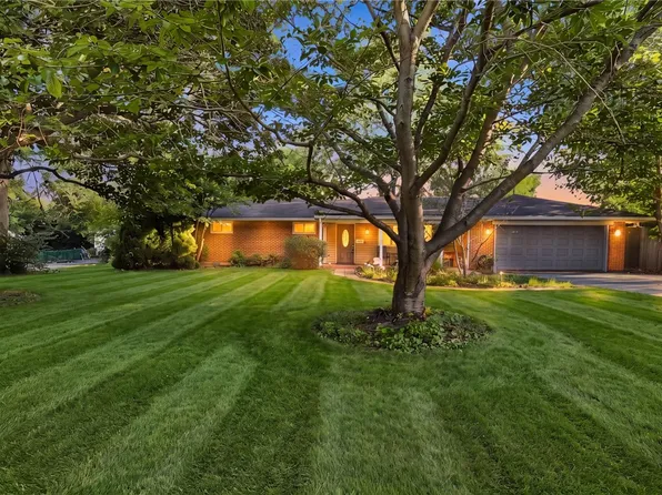 4210 White Oak Dr, Dayton, OH 45432