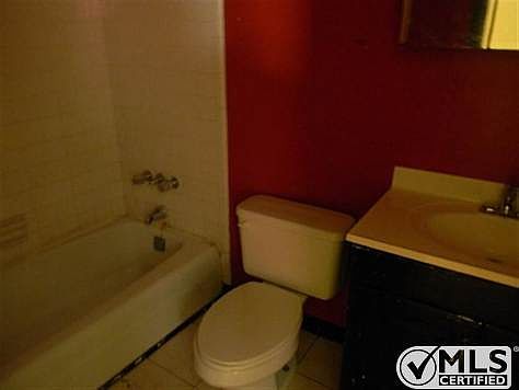 3rd image of 311 Trice Ln