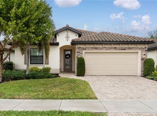 9200 Woodhurst Dr, Naples, FL 34120