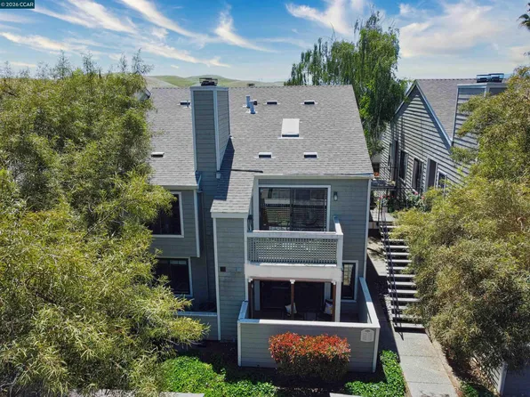 122 Eastridge Dr, San Ramon, CA 94582