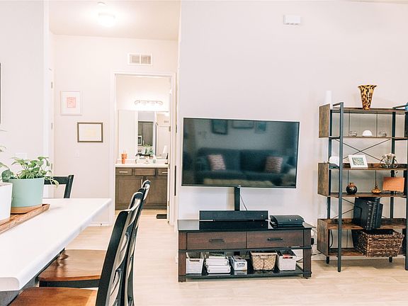5th image of 8601 W Gate Blvd #2104