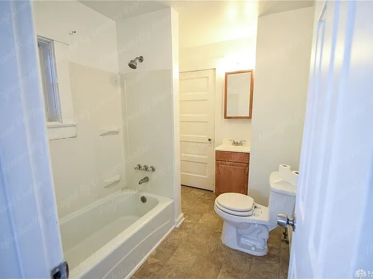 2926 Robin Rd — Photo 17
