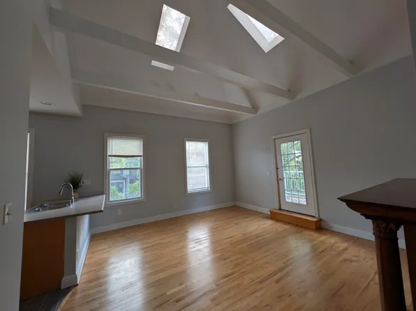 2235 Kemper Ln APT 4, Cincinnati, OH 45206