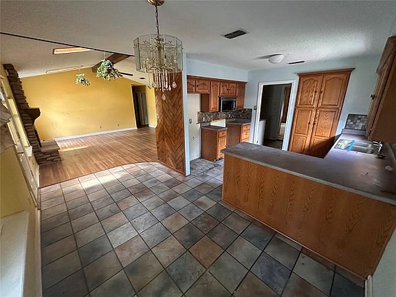 2nd image of 1134 Kaycee Dr