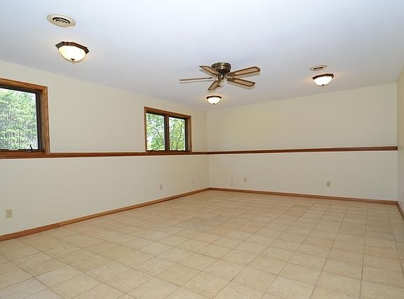 4th image of 10267 County Highway Y