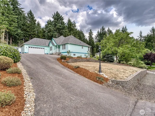 7876 Crystal Manor Lane NW, Silverdale, WA 98383