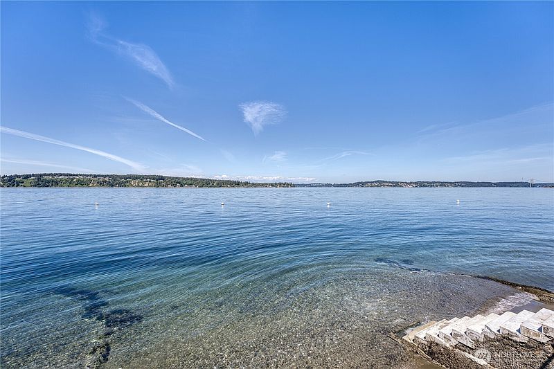 3rd image of 4430 Sunset Beach Road W