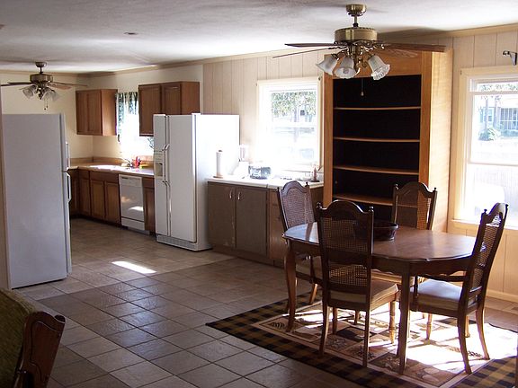 5th image of 417 Keziah St