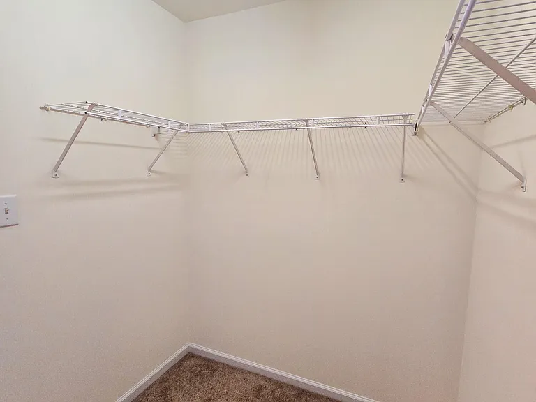 9819 Layla Ave — Photo 30