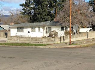 301 W 14th St, The Dalles, OR