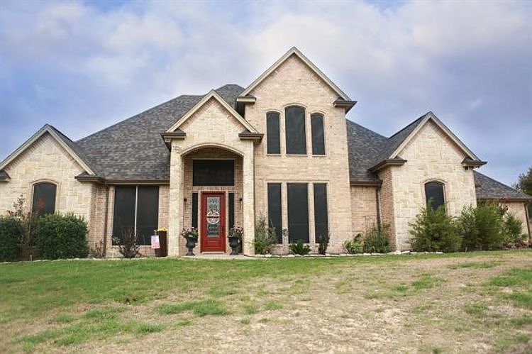 1st image of 182 Deer Creek Dr