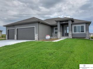 4215 S 218th Ave, Elkhorn, NE 68022