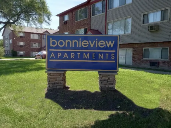 Bonnieview Apartments