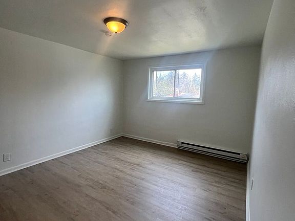 5th image of 1315 Rolleston St #1329A