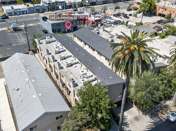 14618 Gilmore St Unit 4, Van Nuys, CA 91411