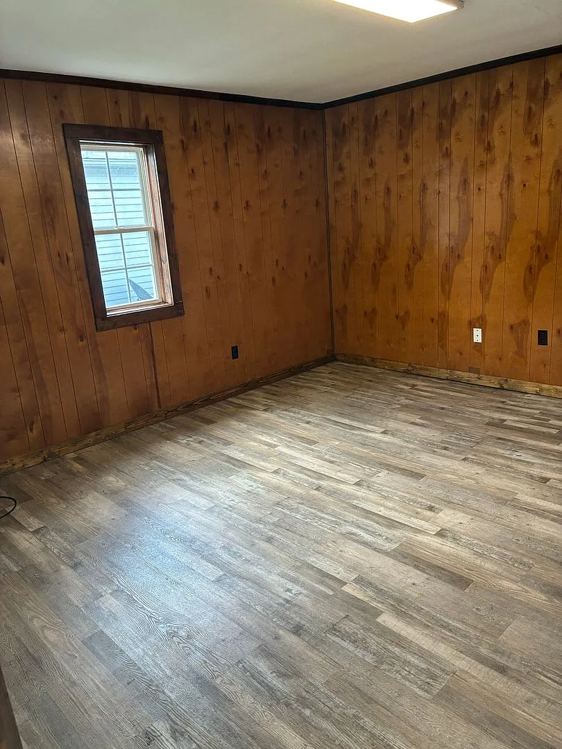 2507 Florence St. — Photo 4