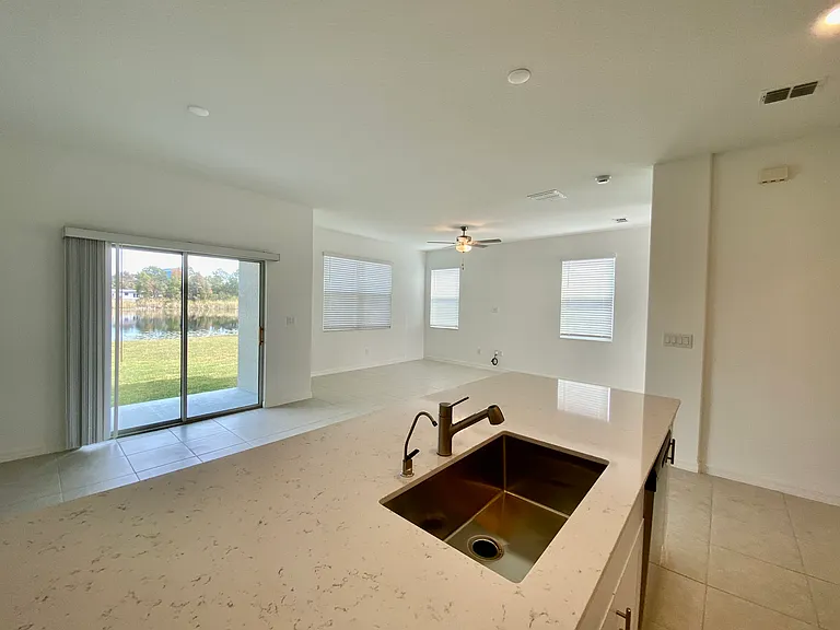 6246 Shiner St — Photo 16