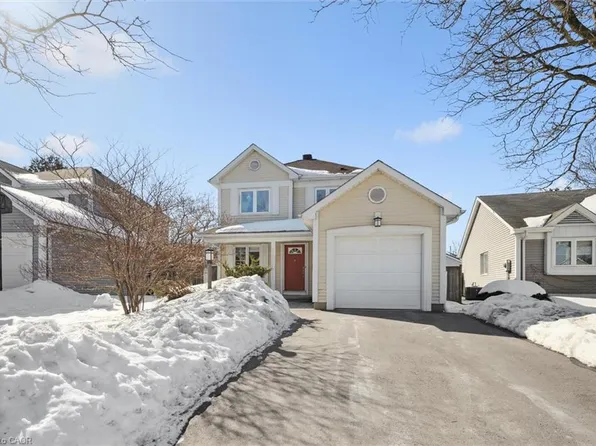 536 Westvale Dr, Waterloo, ON N2T 2B7