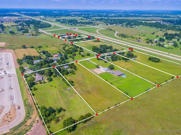 13510 E 122nd St N, Collinsville, OK 74021