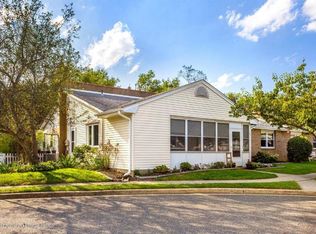 103 Waterfront Dr #243, Brick, NJ 08724